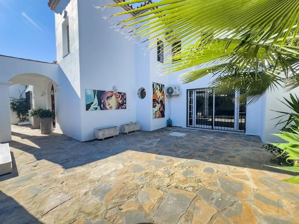 Casa Yuca 5 Bedroom Villa Pool Marbella Spain