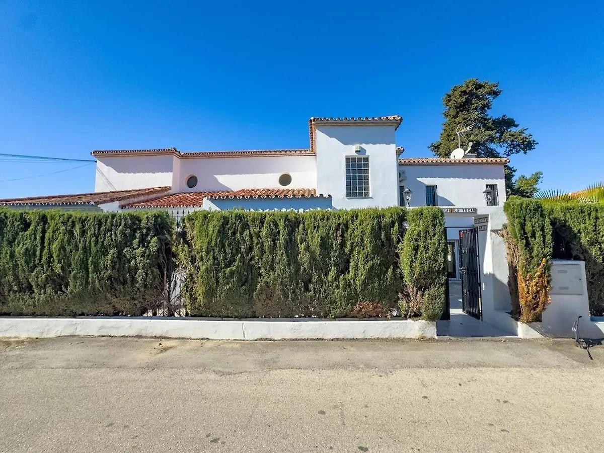 Casa Yuca 5 Bedroom Villa Pool Marbella