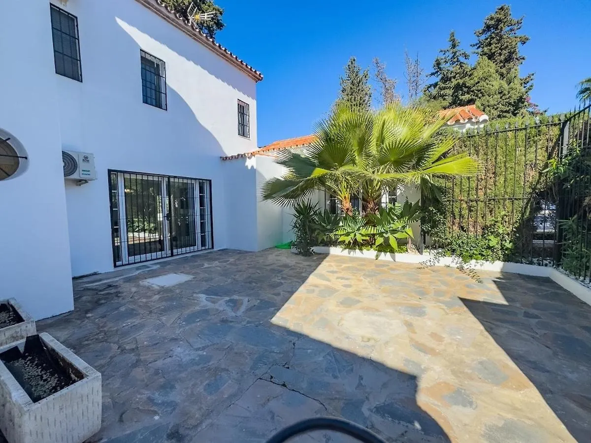 Casa Yuca 5 Bedroom Villa Pool Marbella